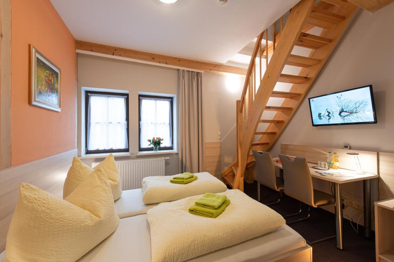Pension-Cafe-Libelle Elxleben bei Arnstadt Buitenkant foto